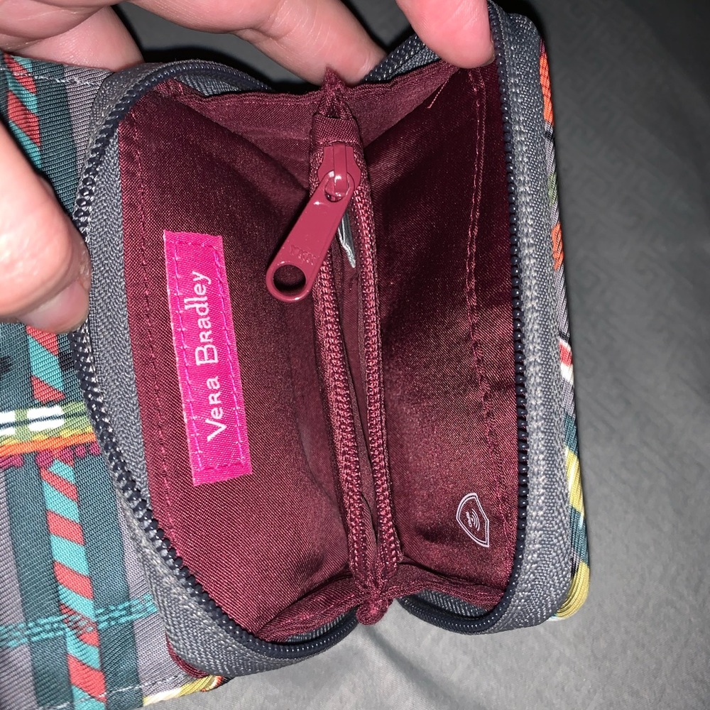 Vera Bradley ID wallet - Picture 6 of 7